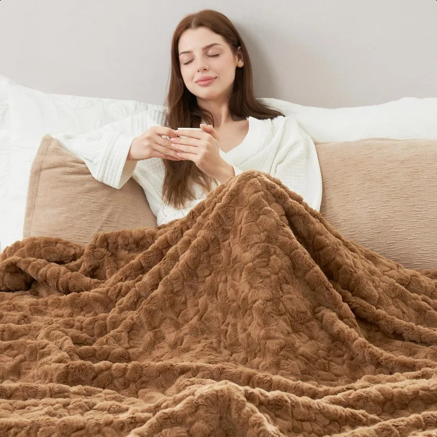 Faux Fur Throw Blanket